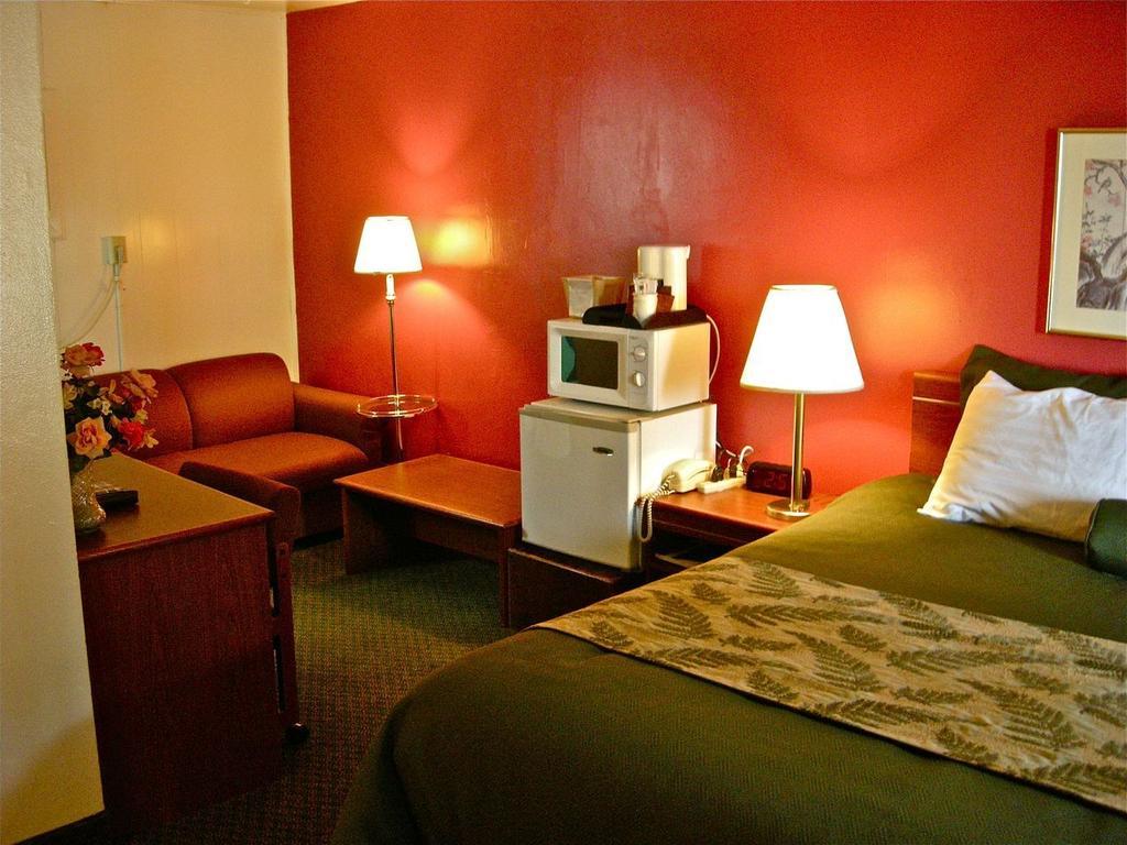 Travelodge By Wyndham The Dalles Zewnętrze zdjęcie