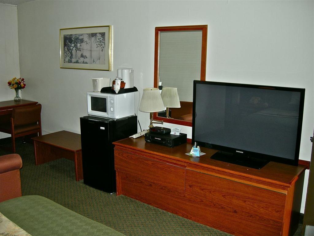 Travelodge By Wyndham The Dalles Zewnętrze zdjęcie